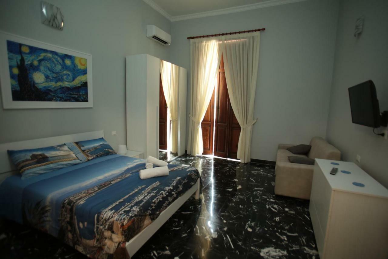 شقة Casa Fiorito نابولي المظهر الخارجي الصورة