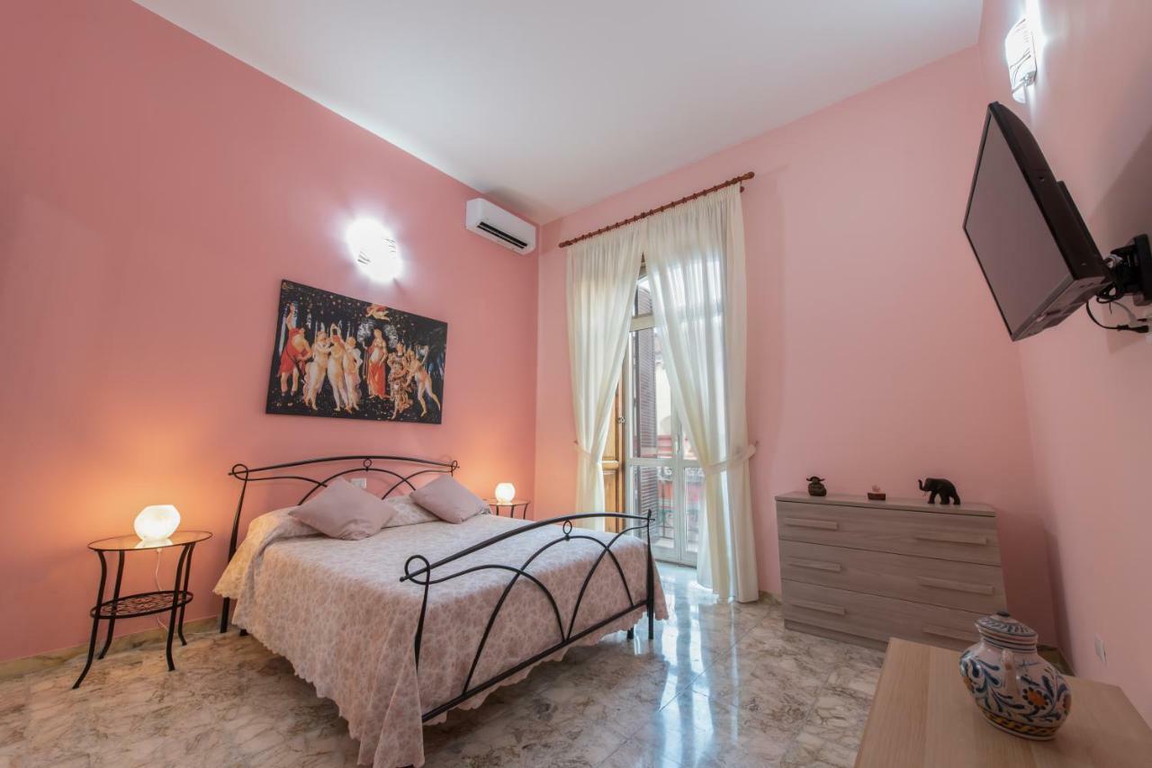 شقة Casa Fiorito نابولي المظهر الخارجي الصورة